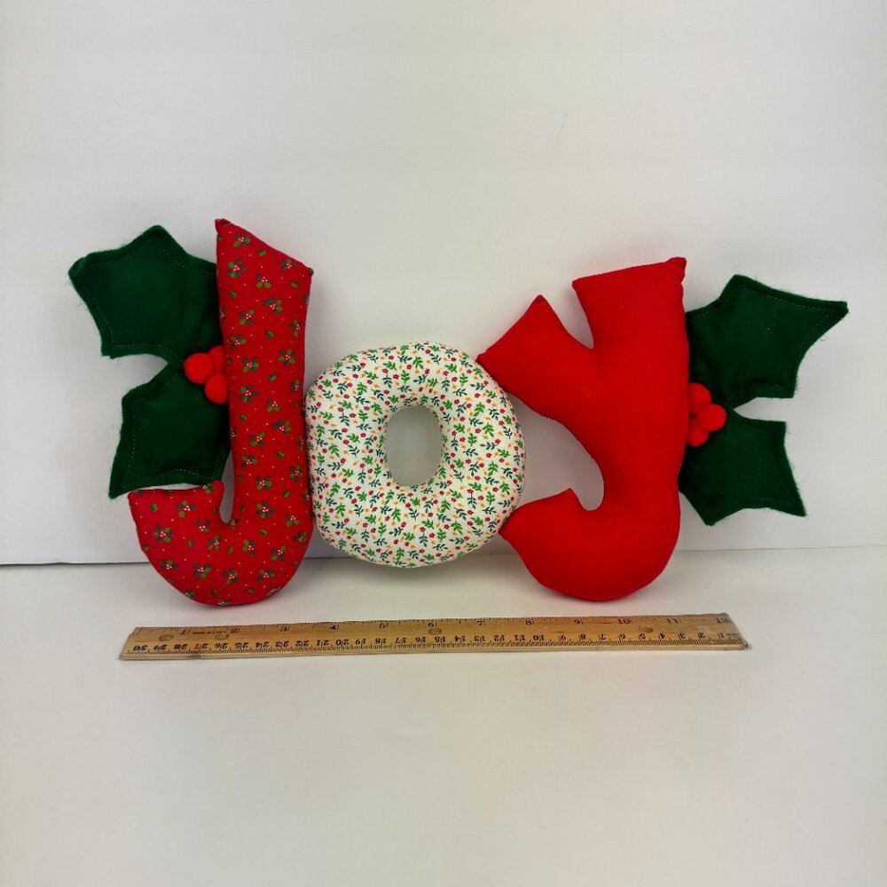 Vtg Fabric Soft Christmas Holiday Joy Word Shape Wall Hanging Felt Holly Festive